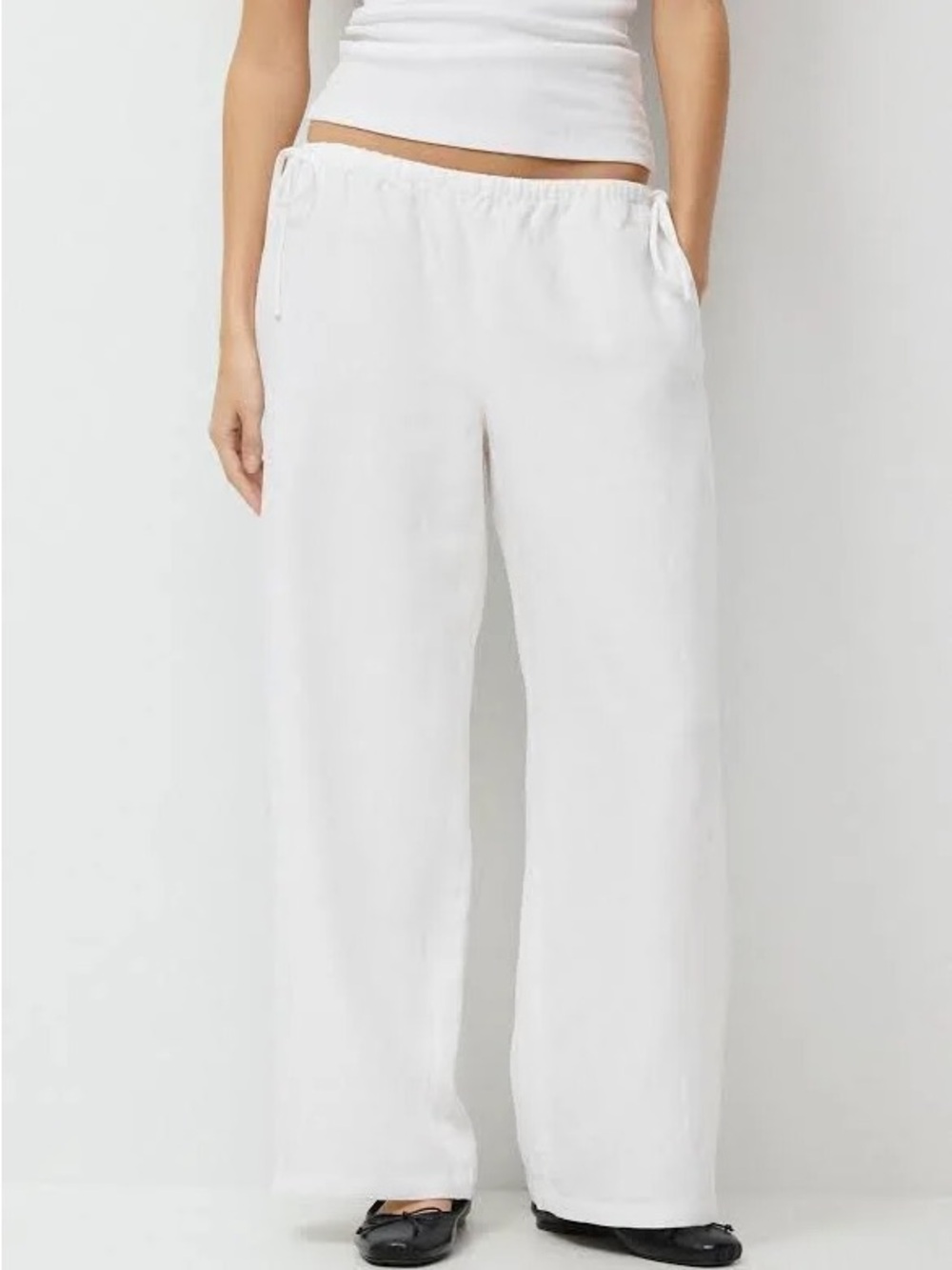 Aritzia Women's Artisan Pant - White